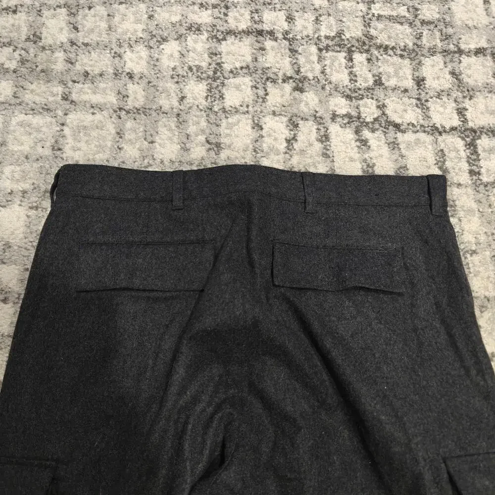 Banana Republic Dawson Wool Blend Cargo Pants Mens 38x32 Charcoal Gray Lined
